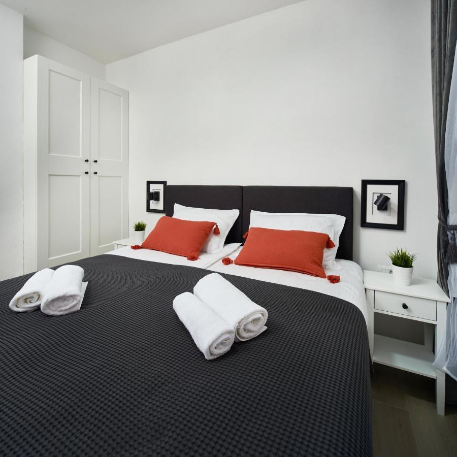 Cardo Apartments Пореч Экстерьер фото